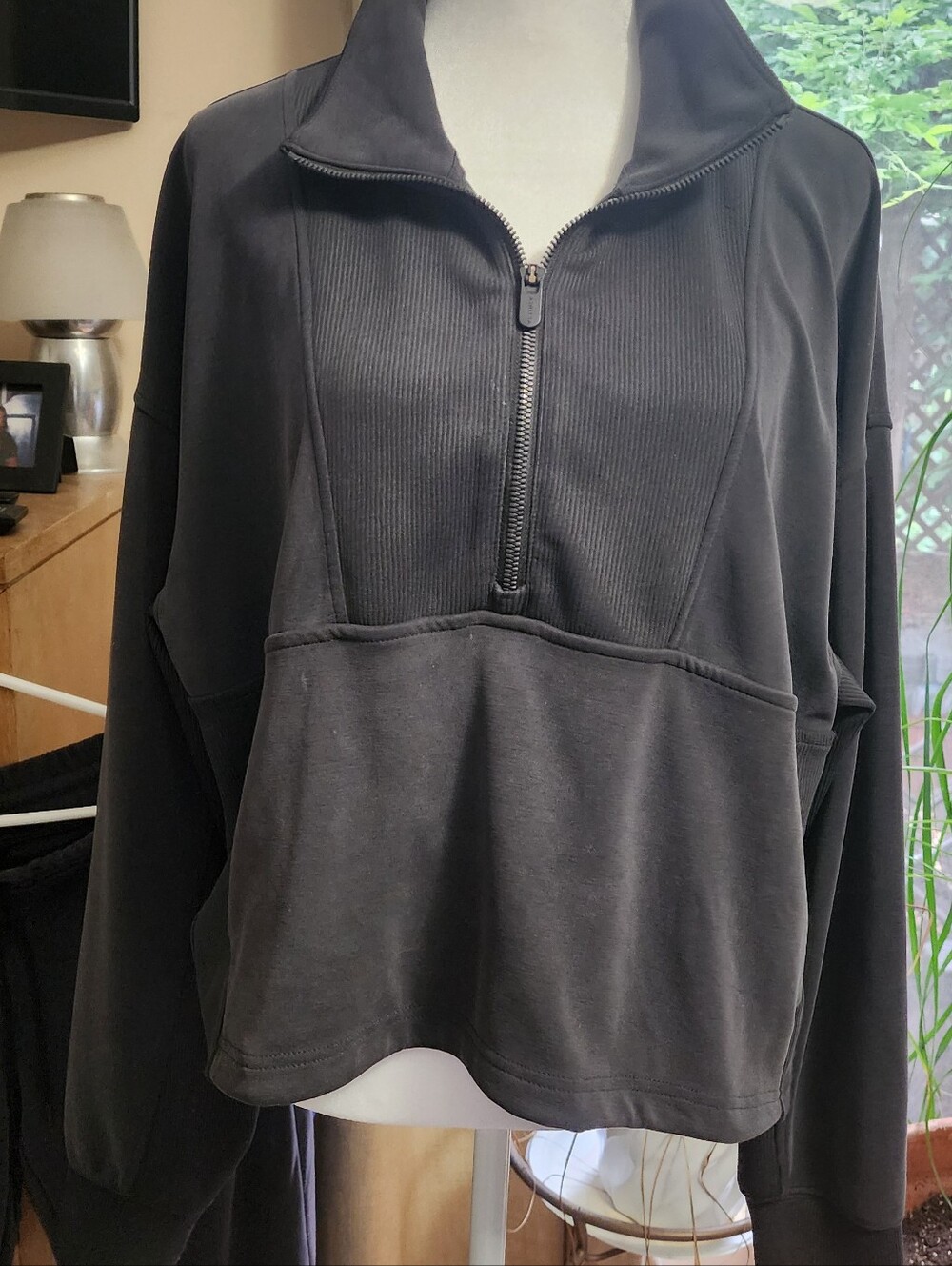 Athleta Black Half-Zip Pullover Top with Matching Pants - Picture 5 of 6